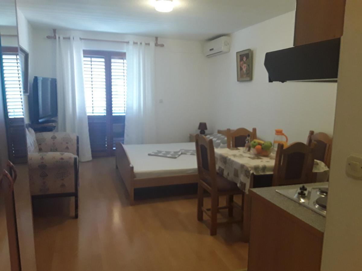 Zaton Apartmani M. Ilesh Екстериор снимка
