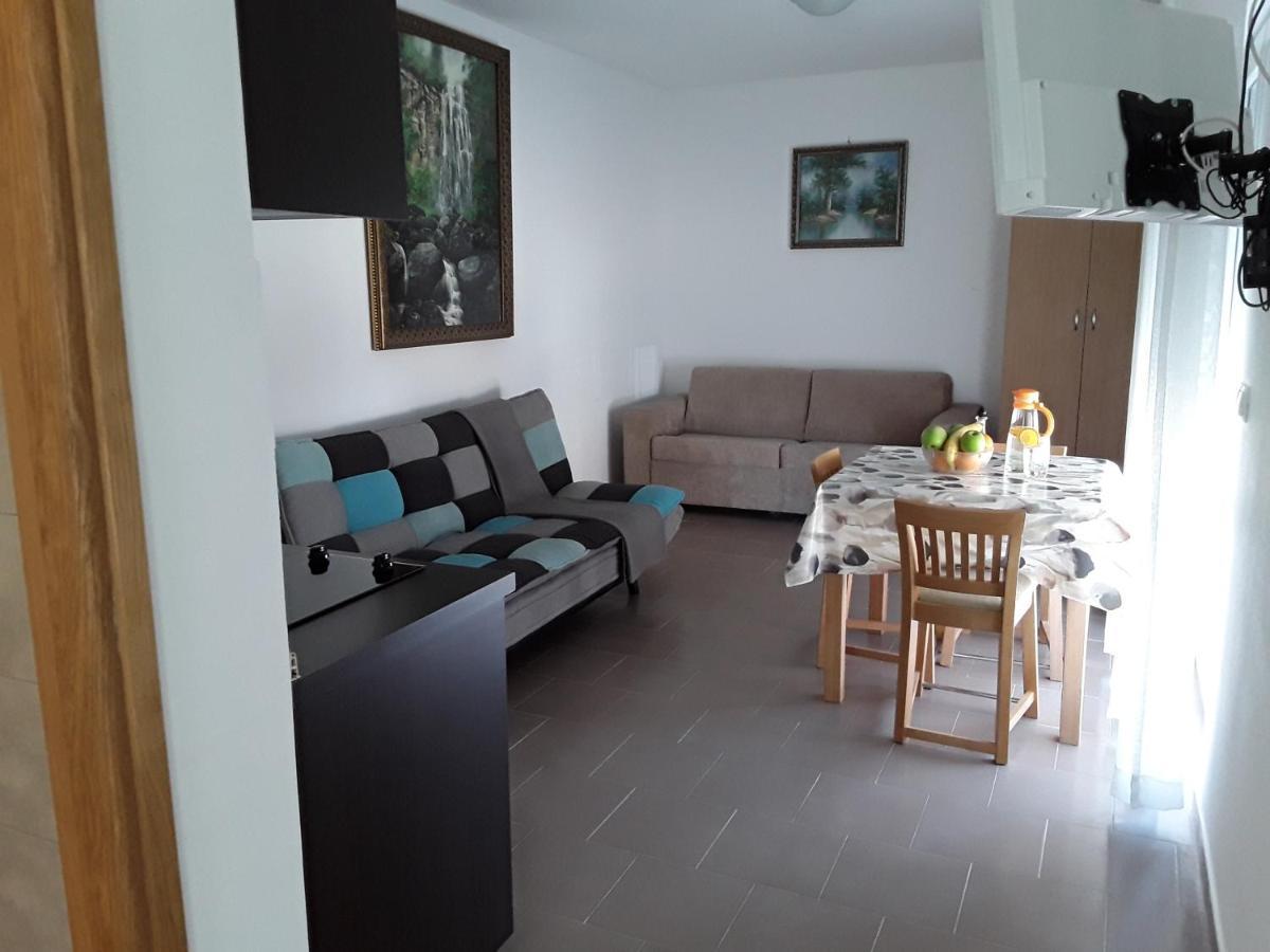 Zaton Apartmani M. Ilesh Екстериор снимка
